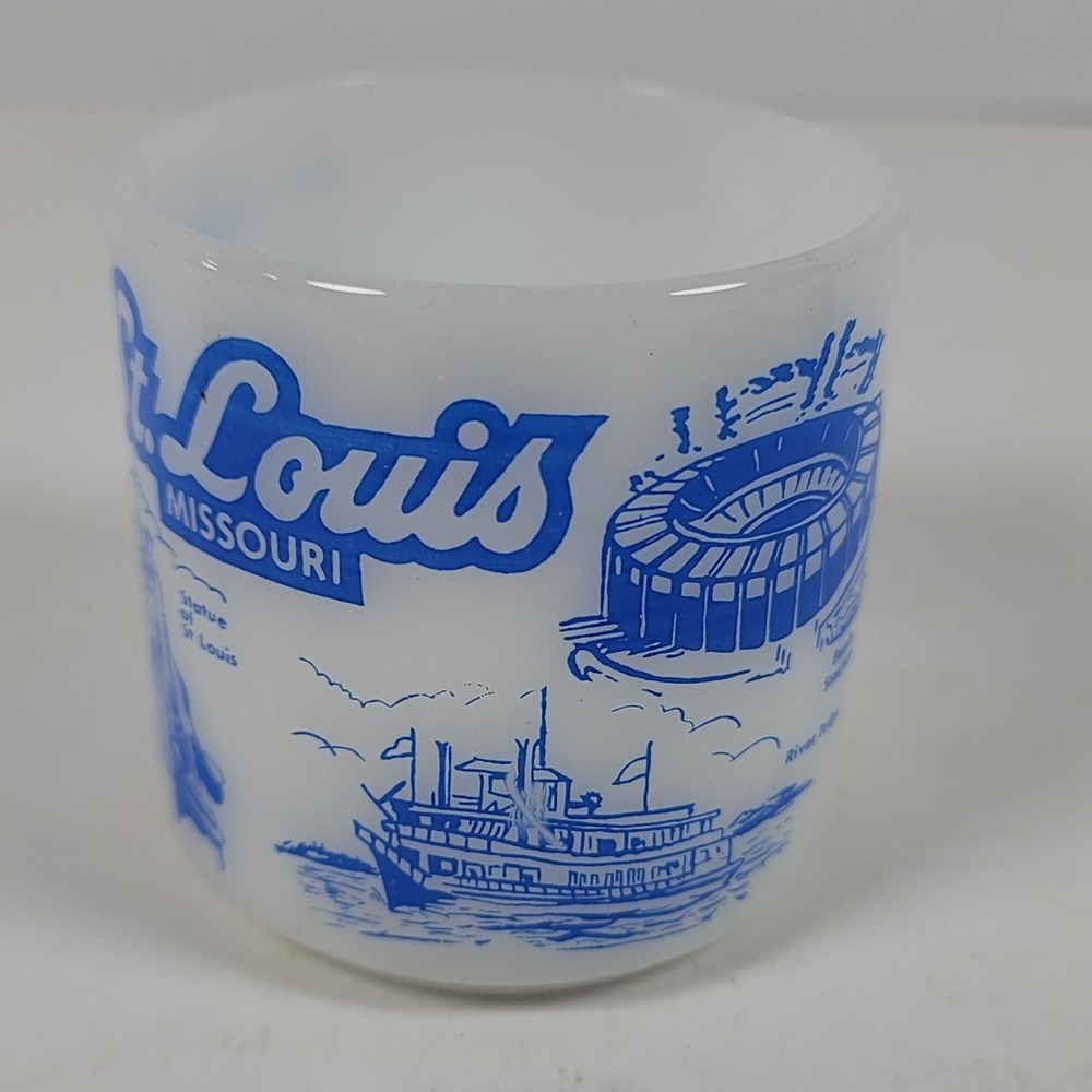 Vintage St. Louis Missouri Milk Glass Souvenir Mug Gateway Arch Blue White